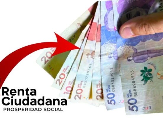 Contiene dinero mano humana y logo de la RC